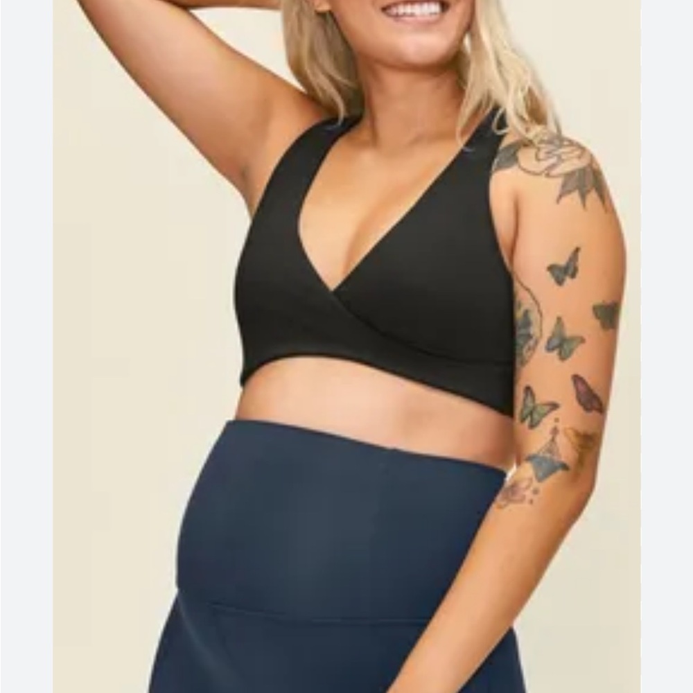 Girlfriend collective nursing bra size L in green